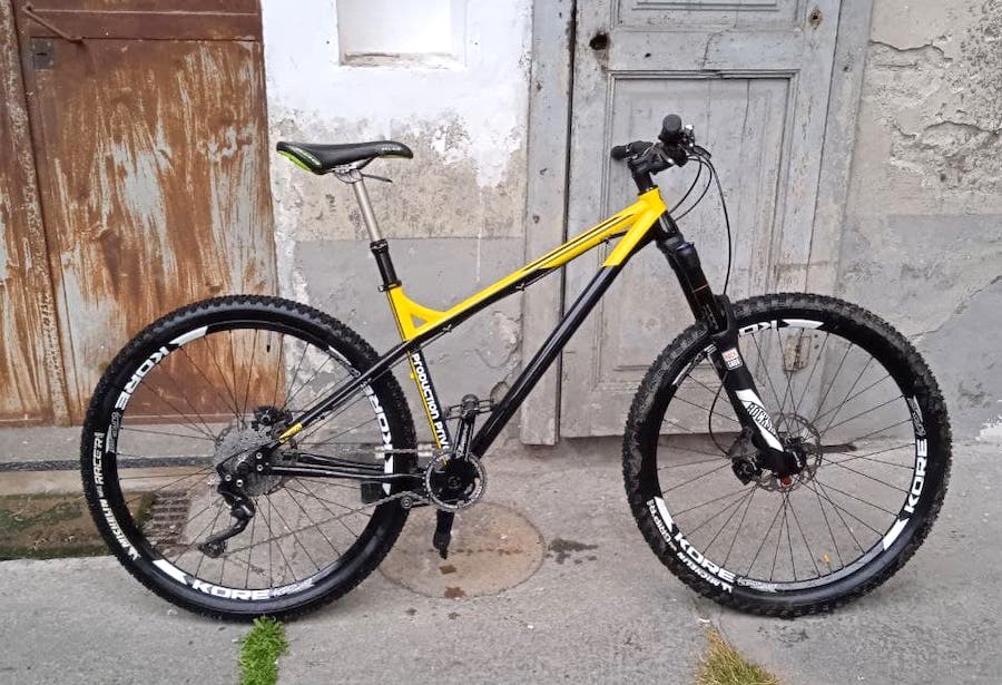 Producion Privee OKA – complete bike